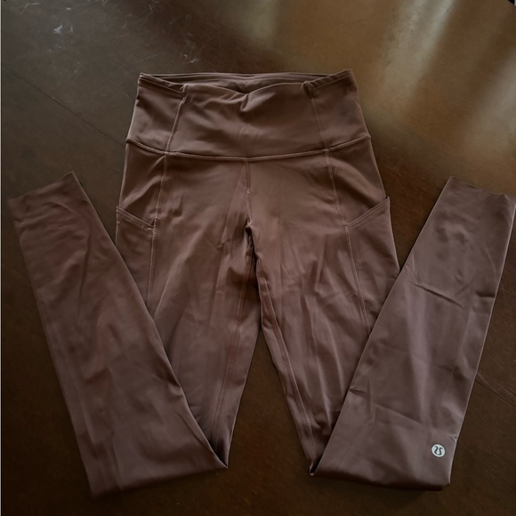 Lululemon fast and free 28” brushed - Picture 4 of 5